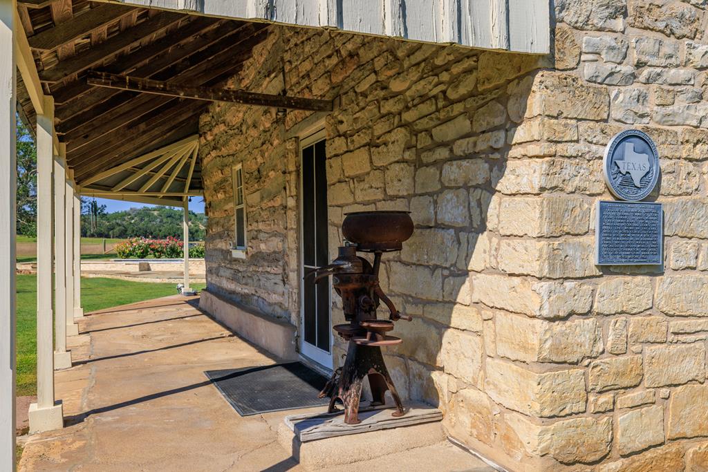 3366 Ranch Rd 965 # 4