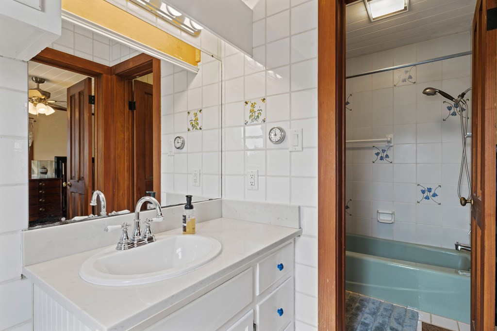 3366 Ranch Rd 965 # 4