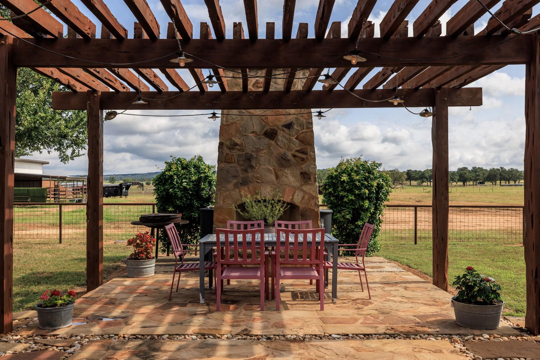 5686 Ranch Road 1631 RD