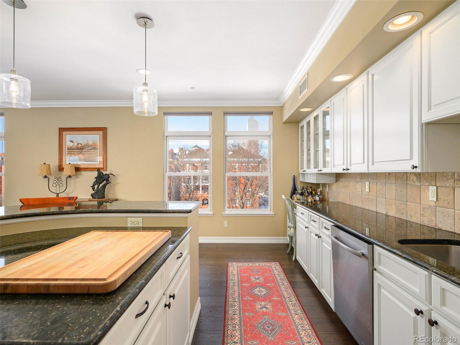 920 E 17th Avenue Unit: 301