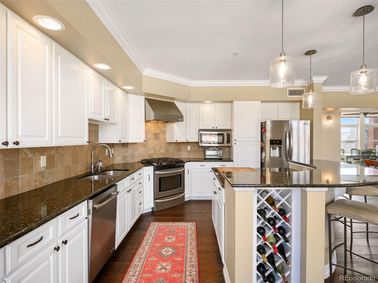 920 E 17th Avenue Unit: 301