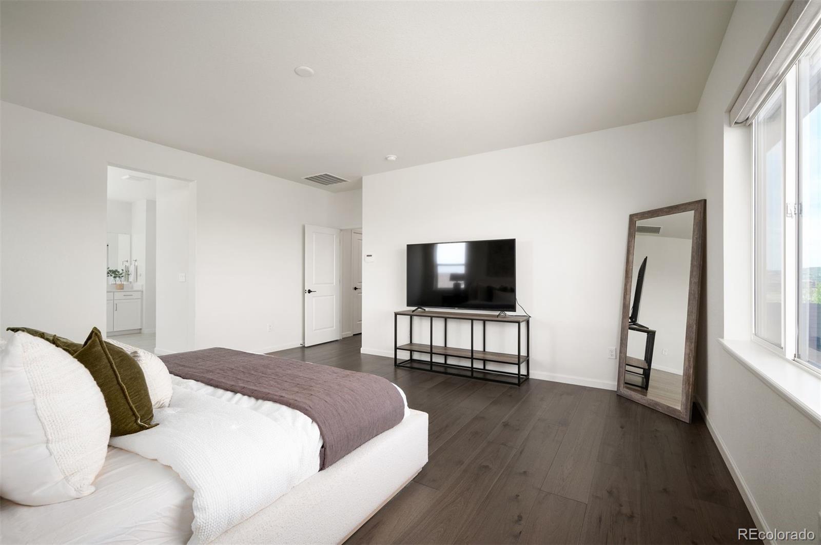 14391 Shasta Daisy Point