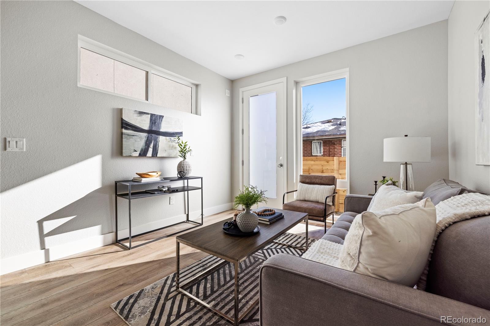 1269 Yates Street Unit: 3