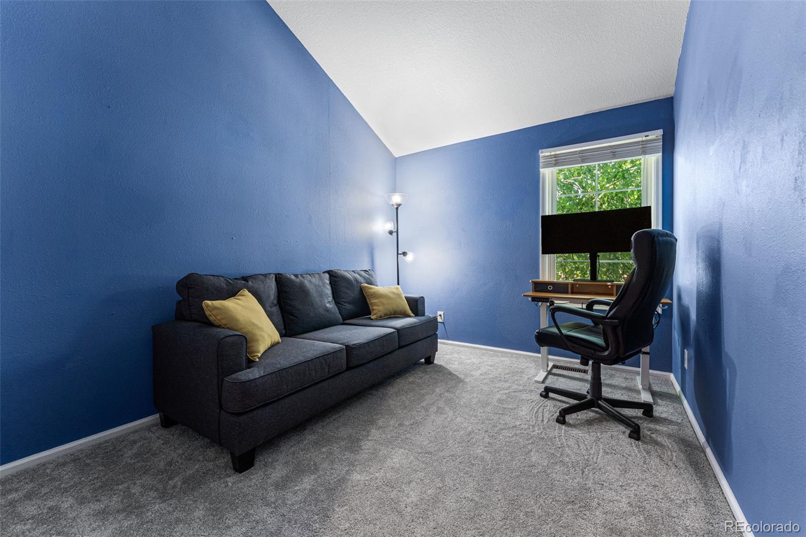 10045 W 82nd Drive
