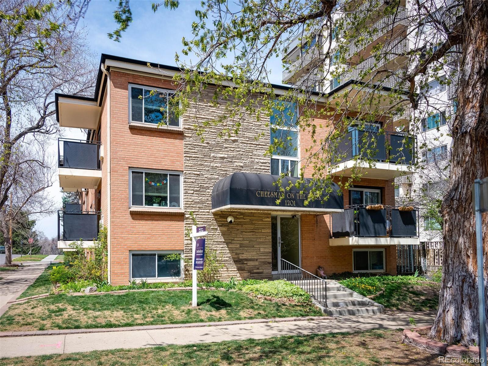 1201 Race Street Unit: 2