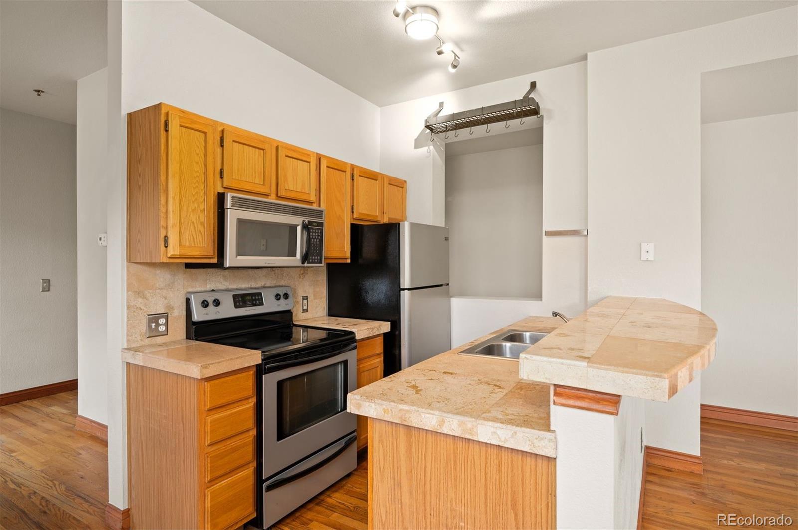3249 W Fairview Place Unit: 117