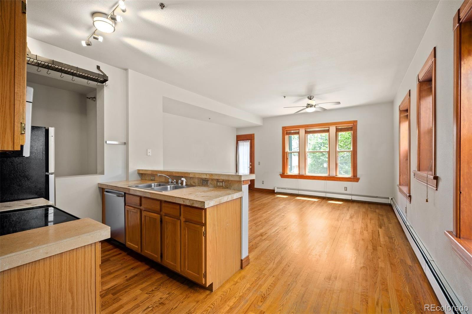 3249 W Fairview Place Unit: 117