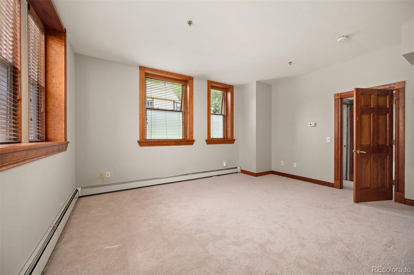 3249 W Fairview Place Unit: 117