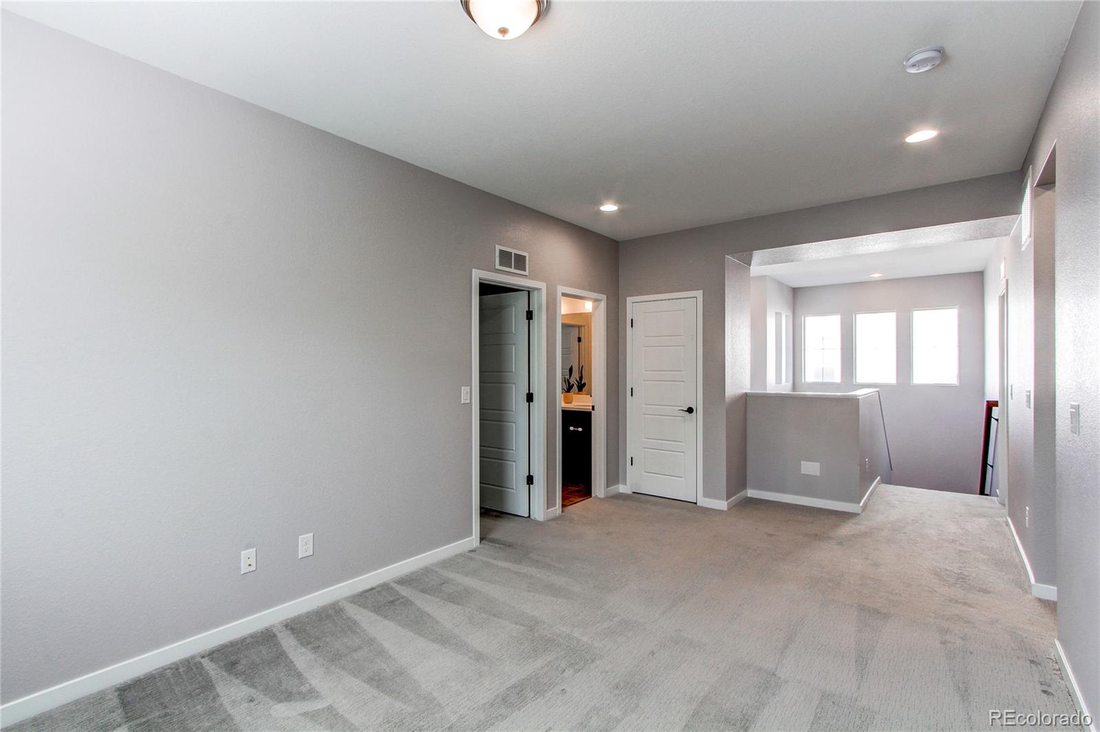 72 Starlight Circle