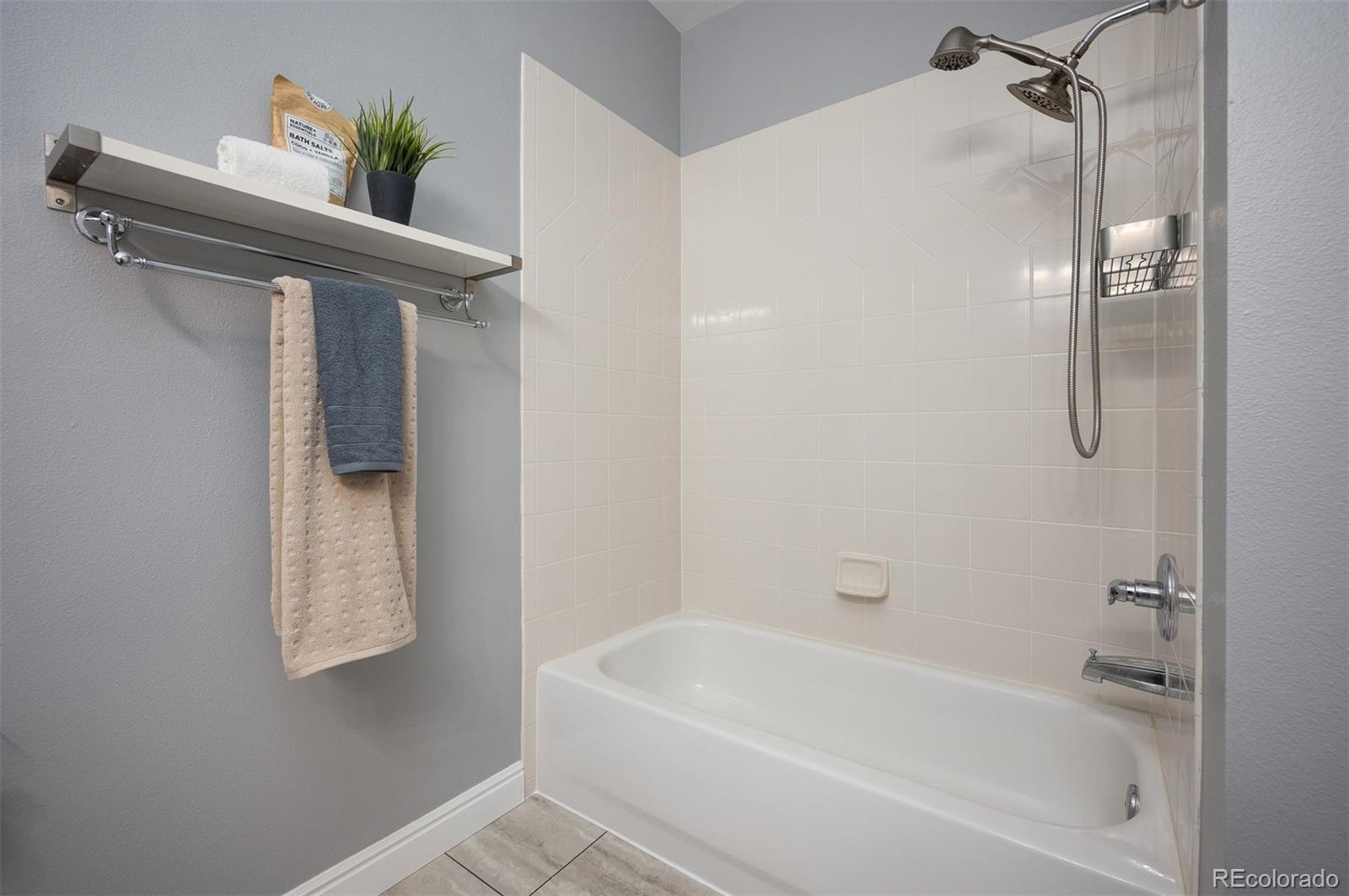 2819 Syracuse Court Unit: 232