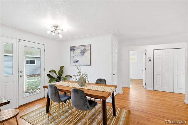 5520 E Thrill Place