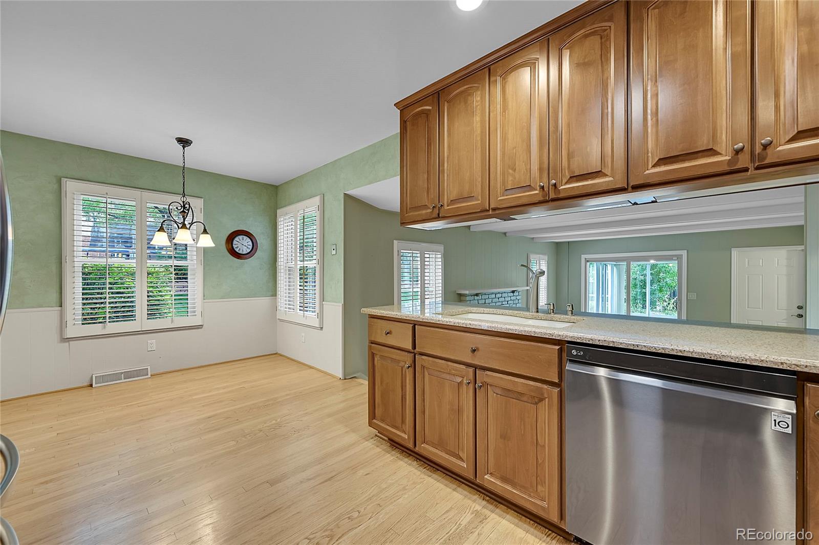 8354 E Easter Court