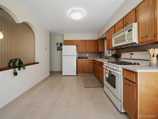 12080 W Carolina Drive