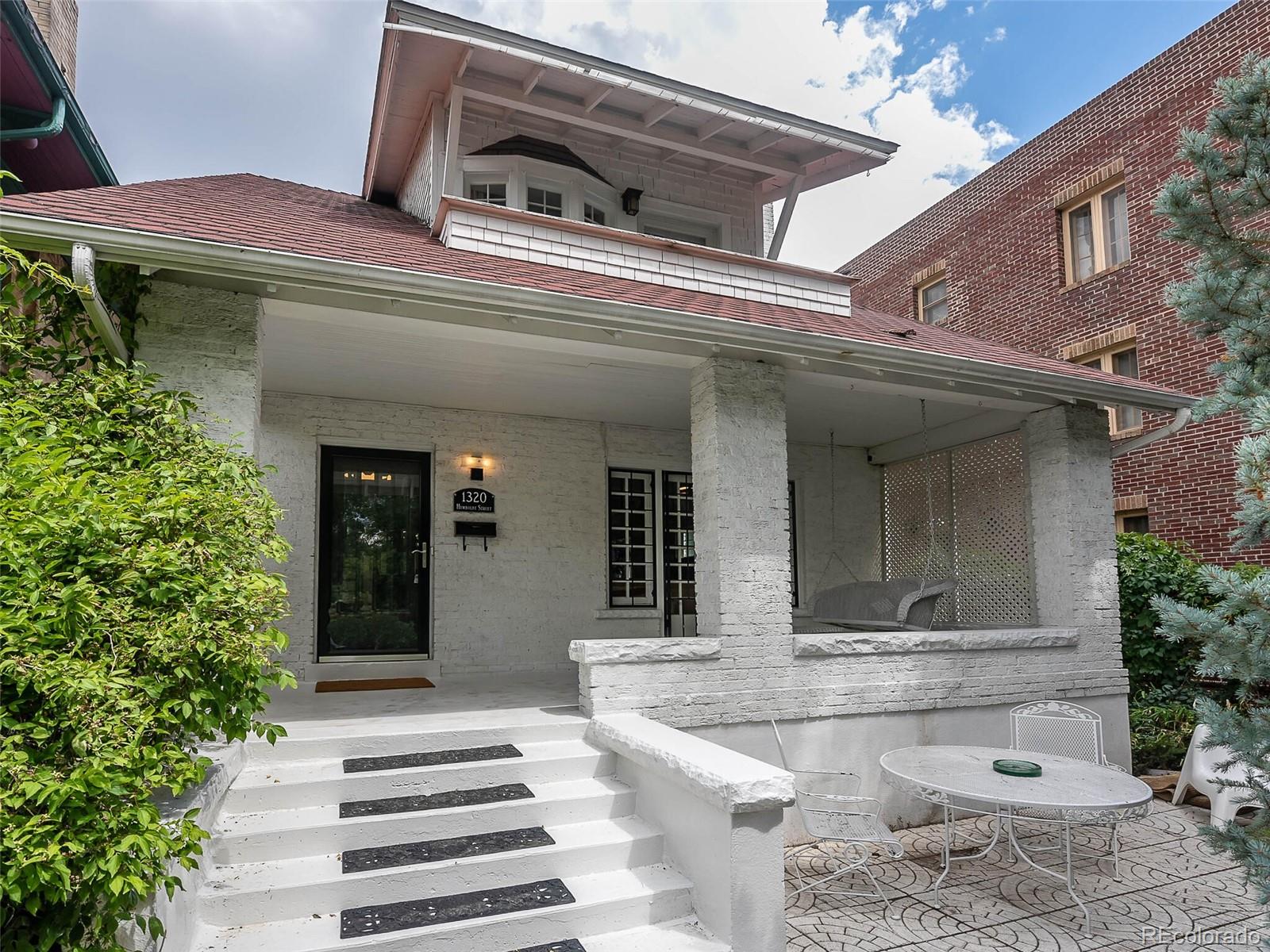 1320 N Humboldt Street