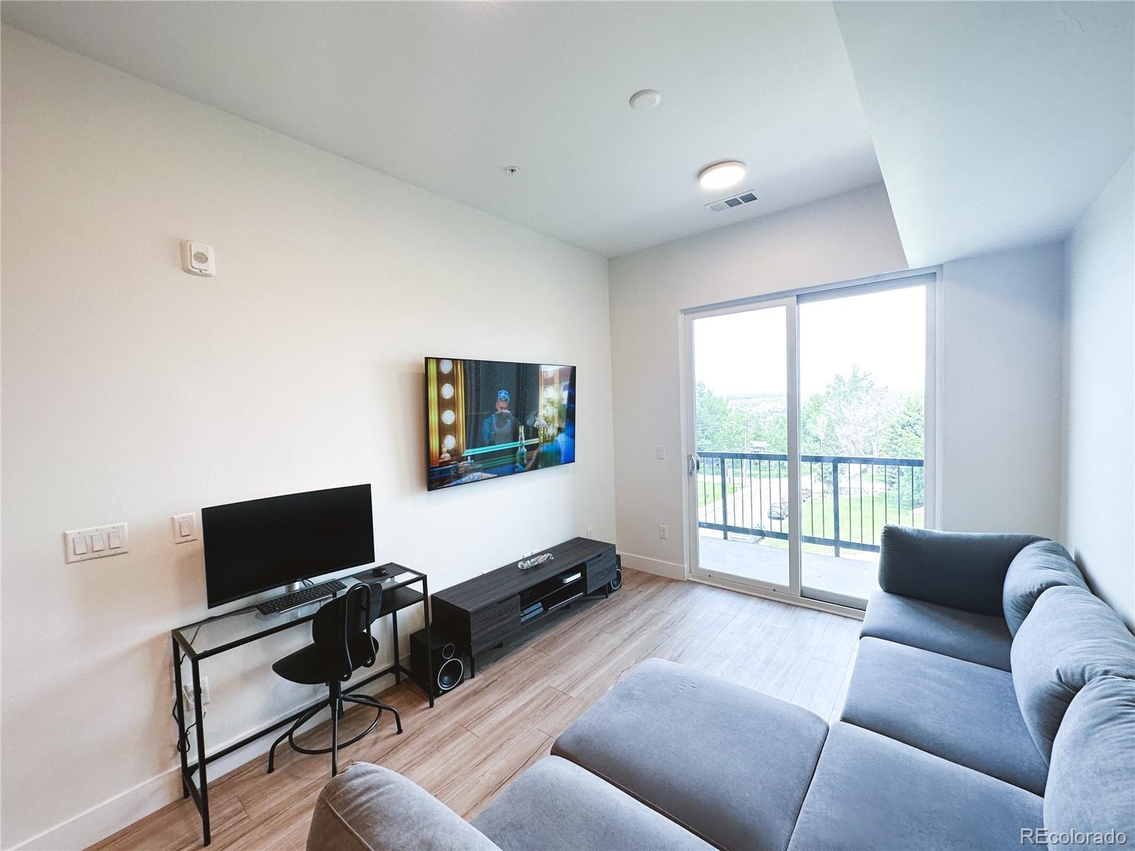 2876 W 53rd Avenue Unit: 322
