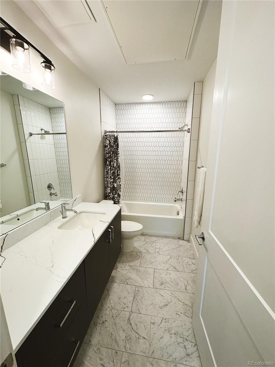 2876 W 53rd Avenue Unit: 322