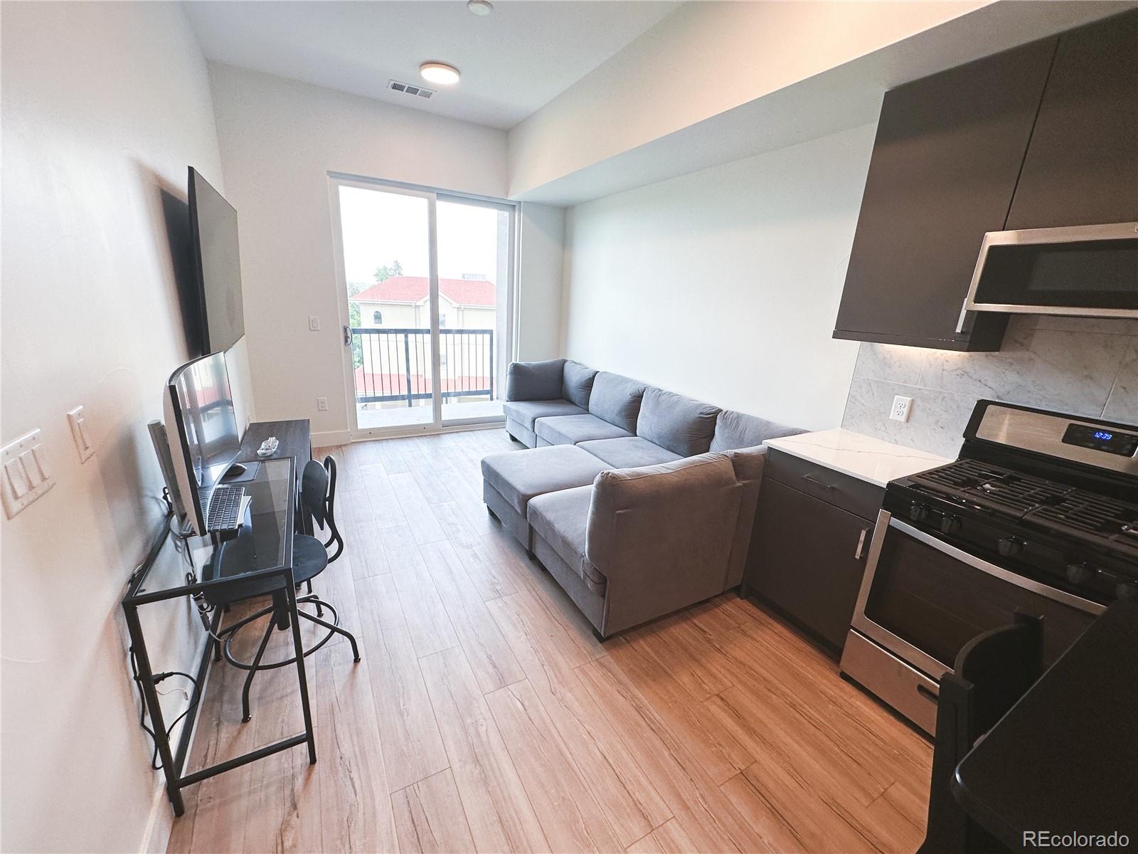 2876 W 53rd Avenue Unit: 322