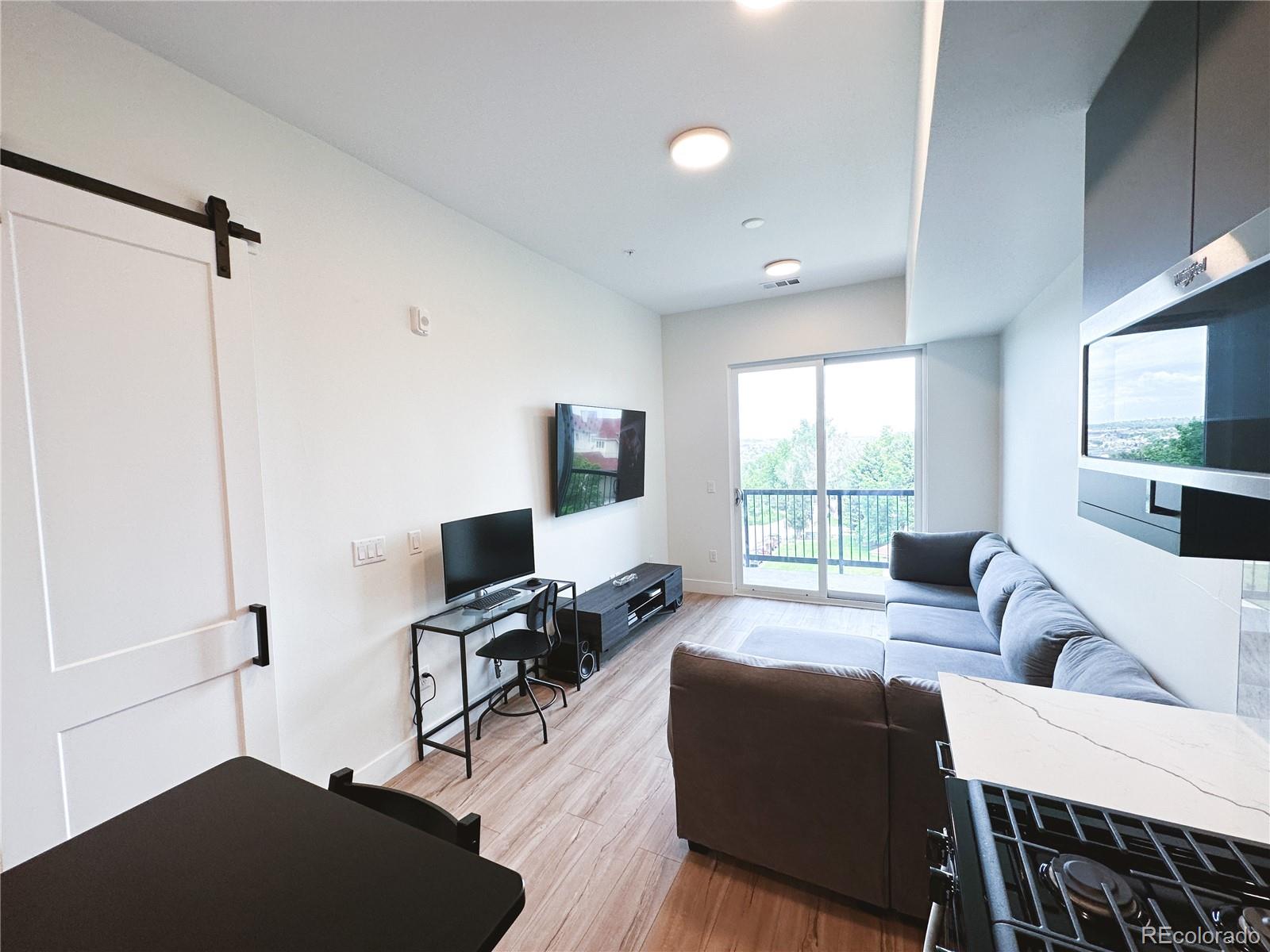 2876 W 53rd Avenue Unit: 322