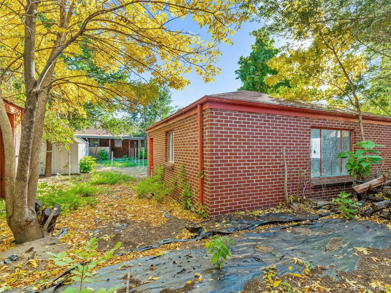 3725 W Alice Place