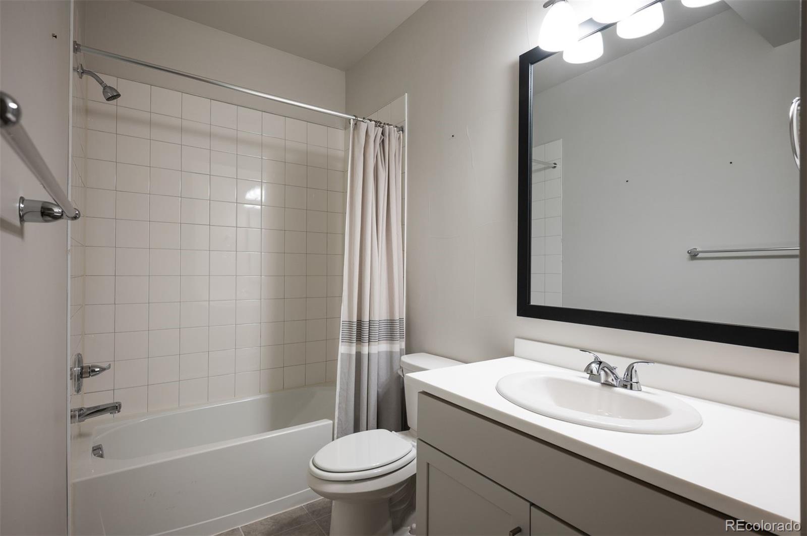 14290 Hop Clover Street