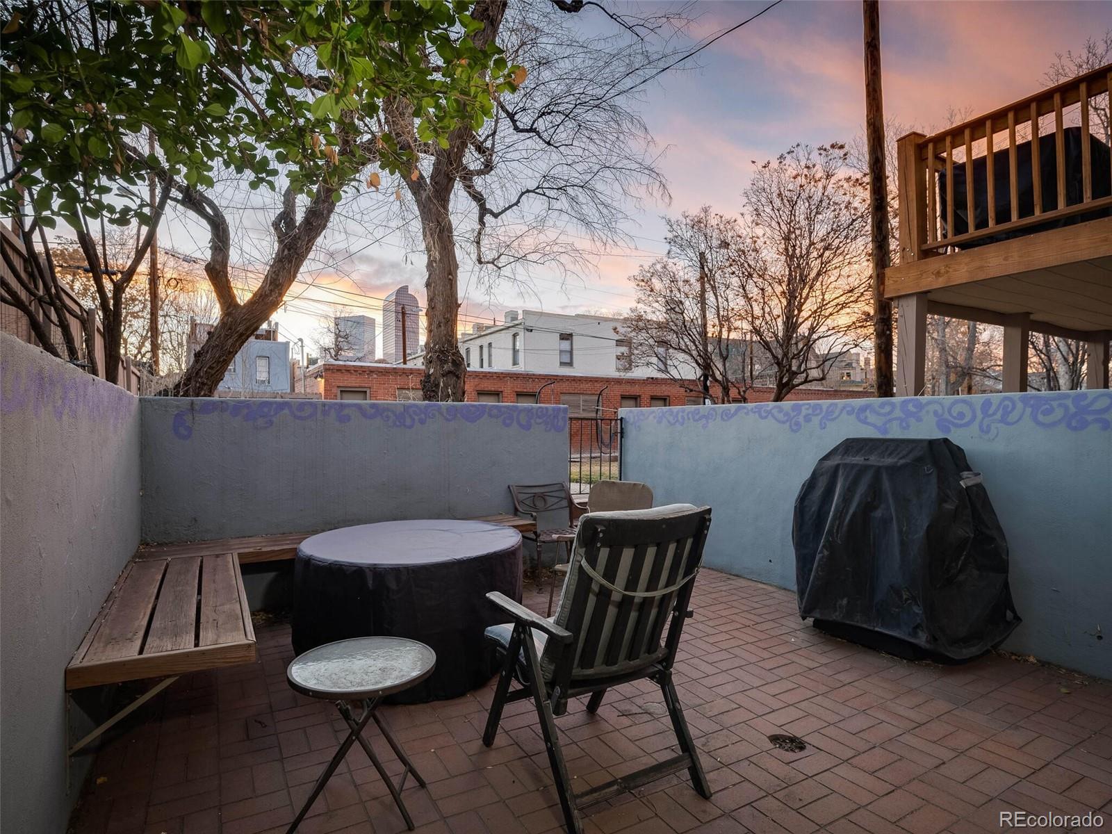 1571 N Ogden Street
