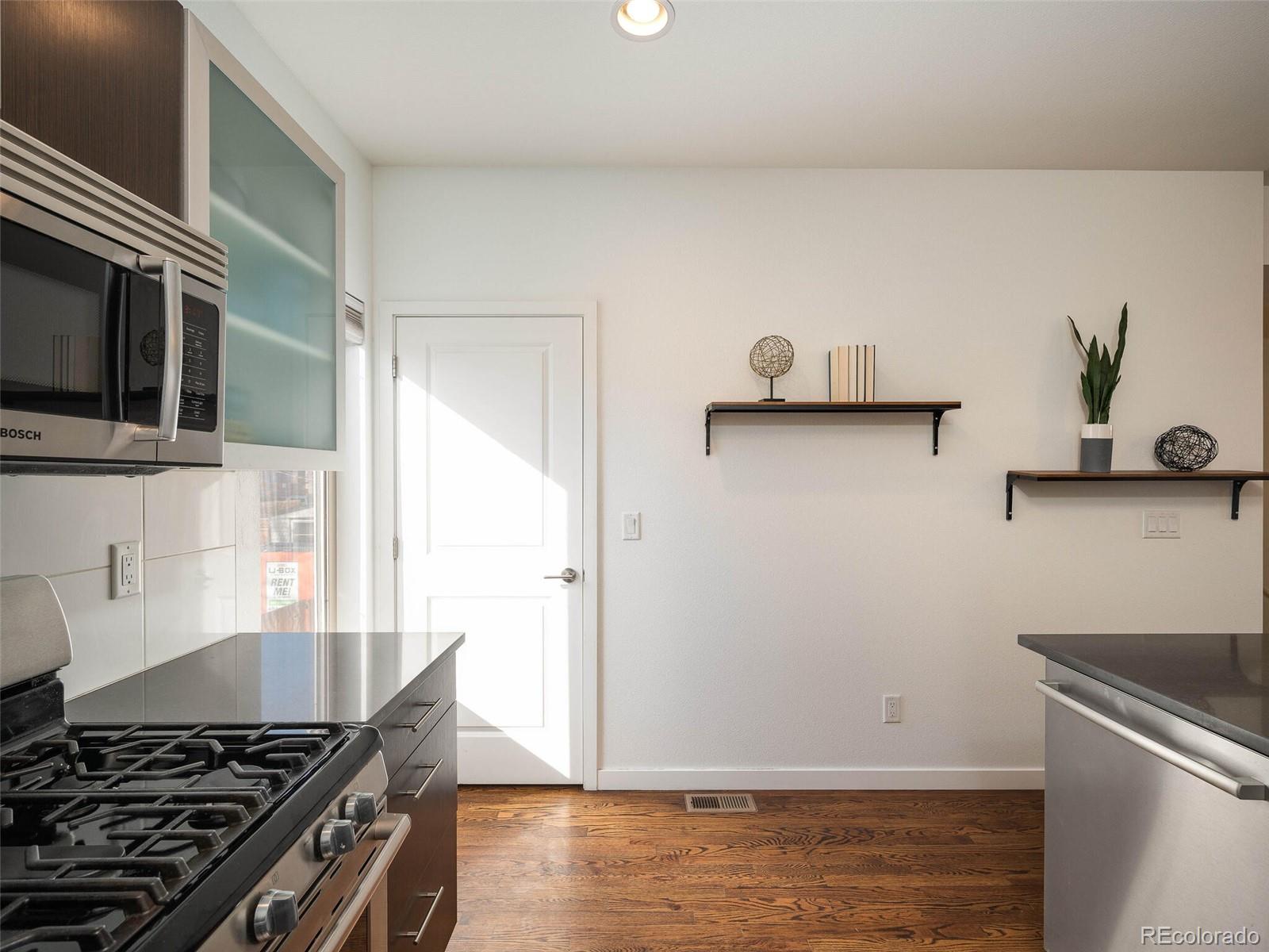 2713 Decatur Street