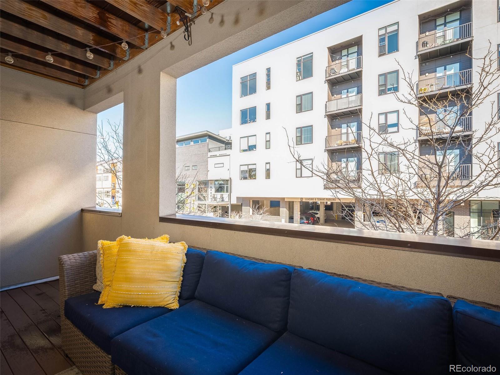 2713 Decatur Street