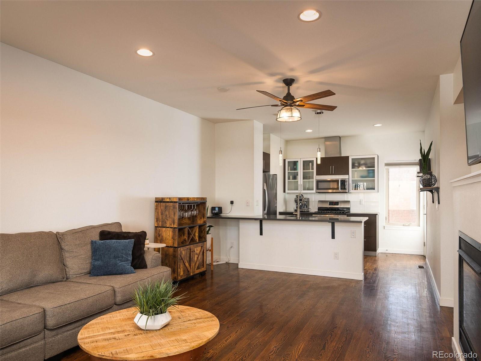 2713 Decatur Street