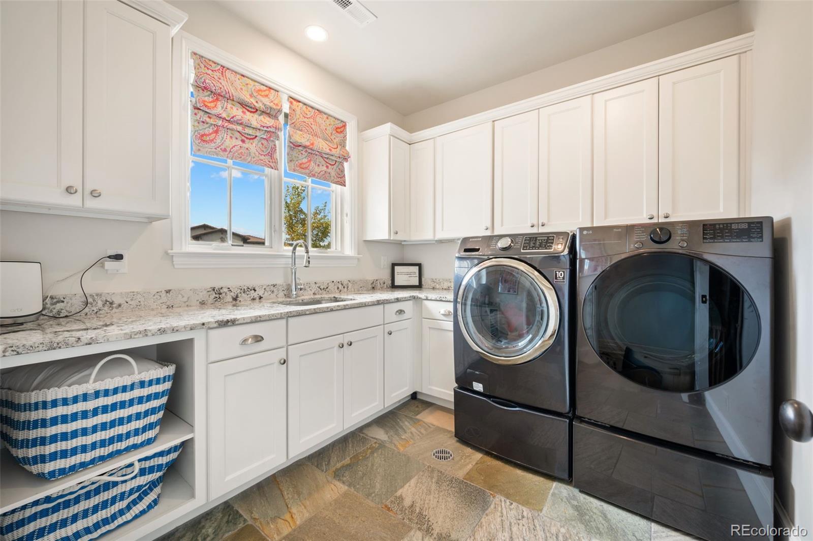 2126 S Juniper Street