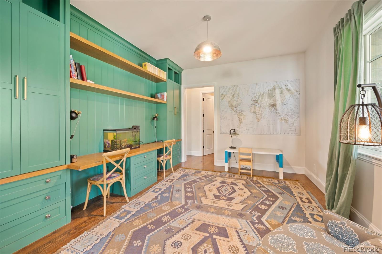 2126 S Juniper Street