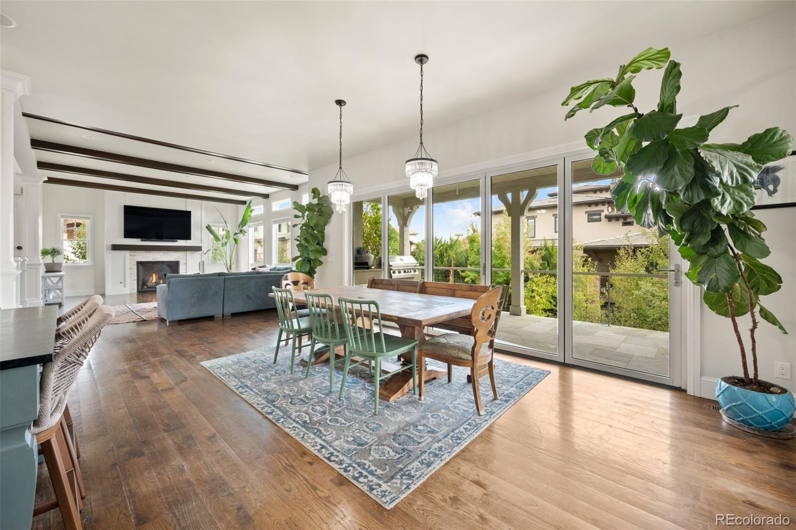 2126 S Juniper Street