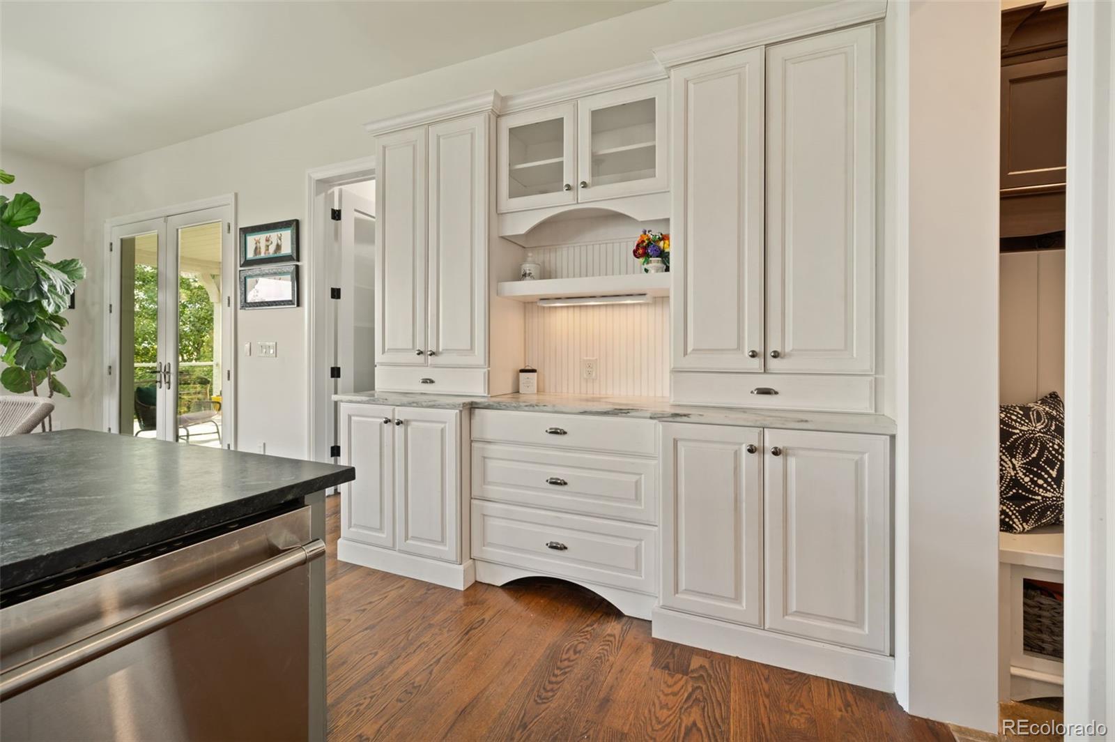 2126 S Juniper Street