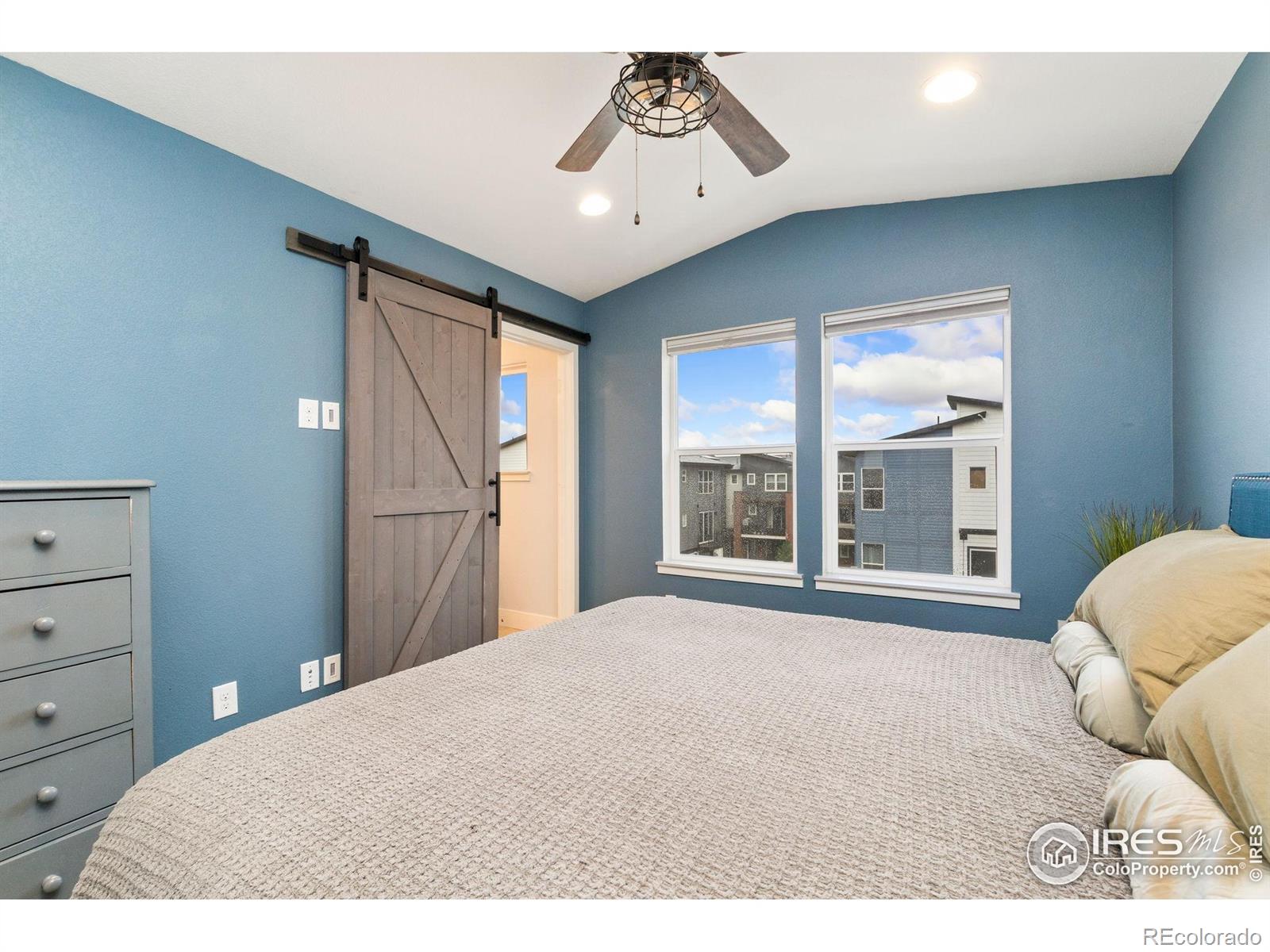 7808 W 43rd Place