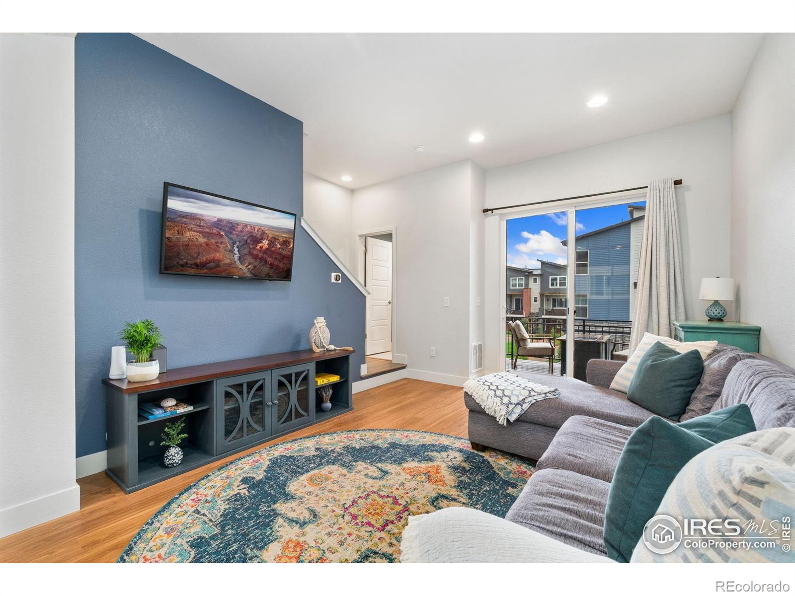 7808 W 43rd Place