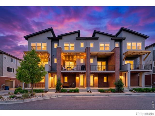 7808 W 43rd Place