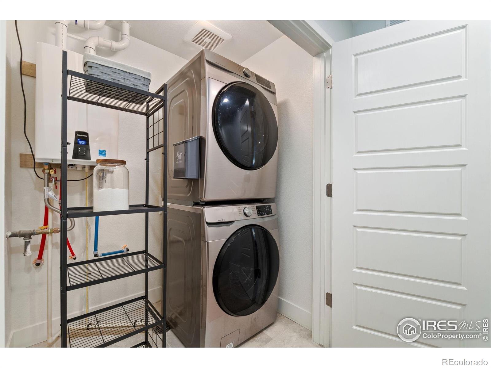 7808 W 43rd Place