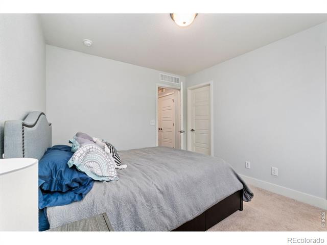 7808 W 43rd Place