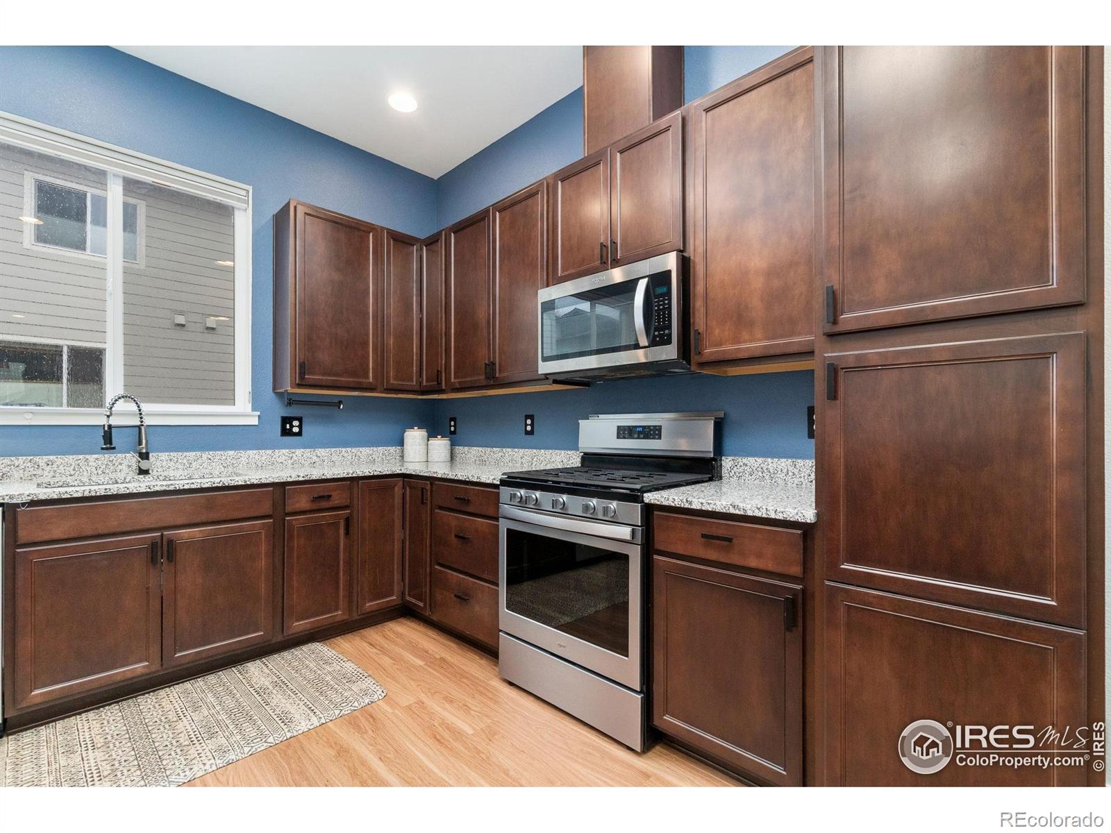 7808 W 43rd Place