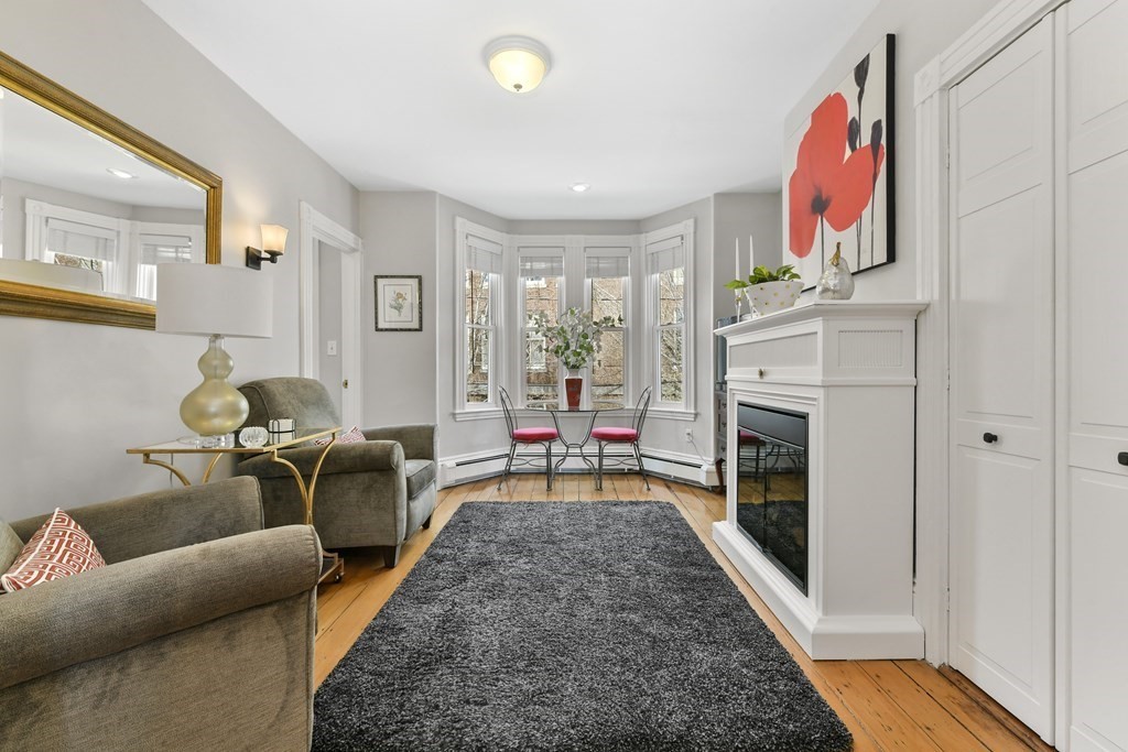 27 Walker Street Unit: 2