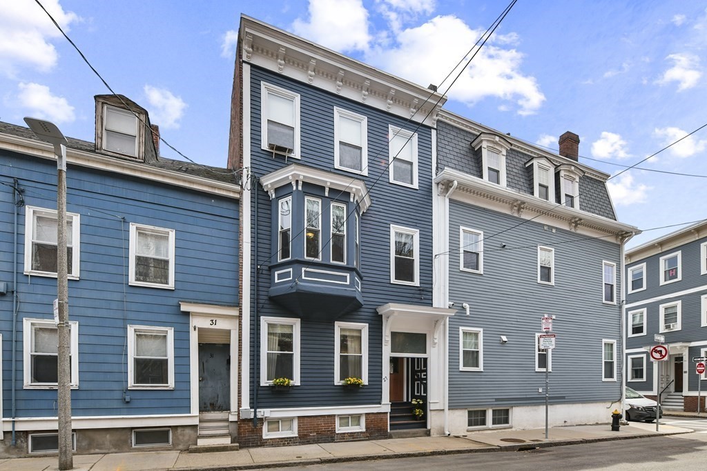 27 Walker Street Unit: 2