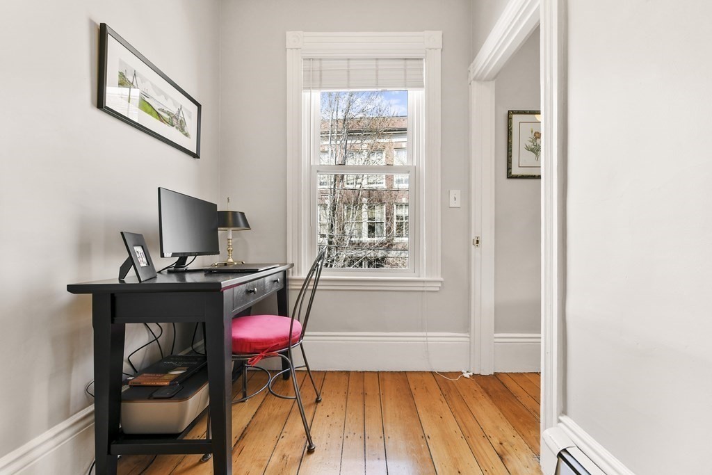 27 Walker Street Unit: 2