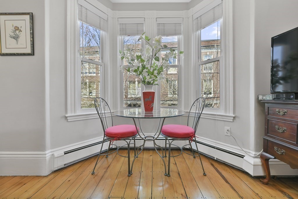 27 Walker Street Unit: 2