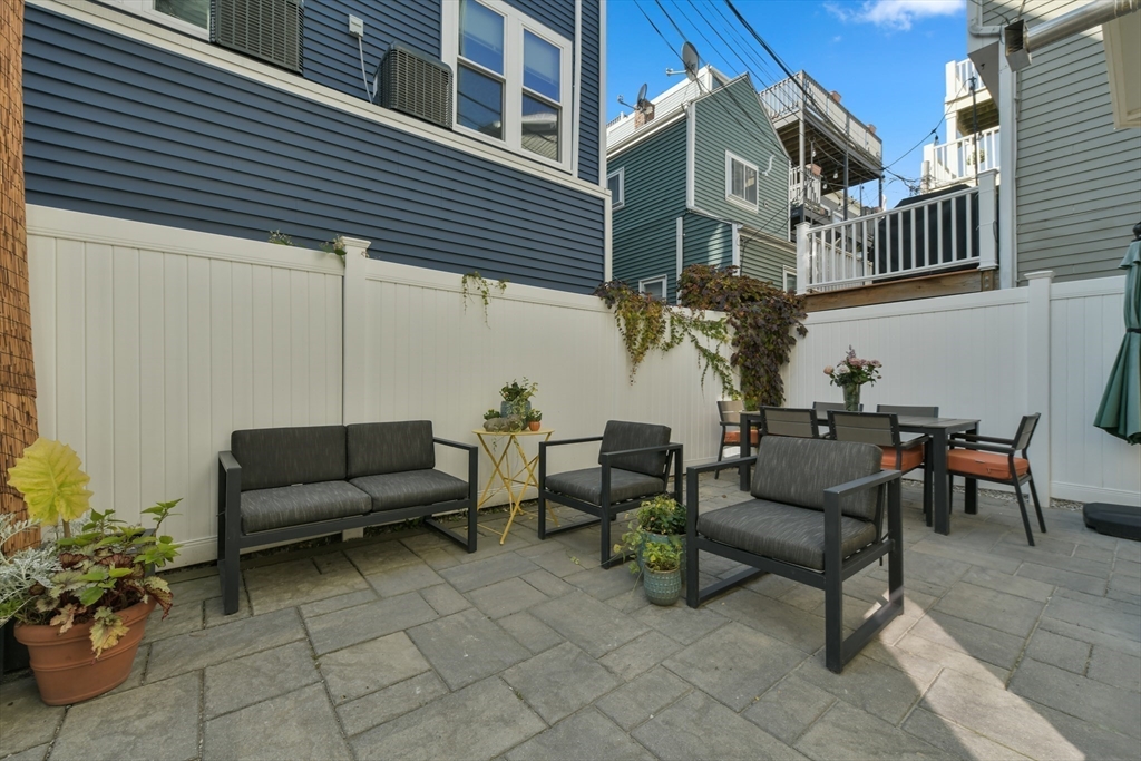117 Bolton St