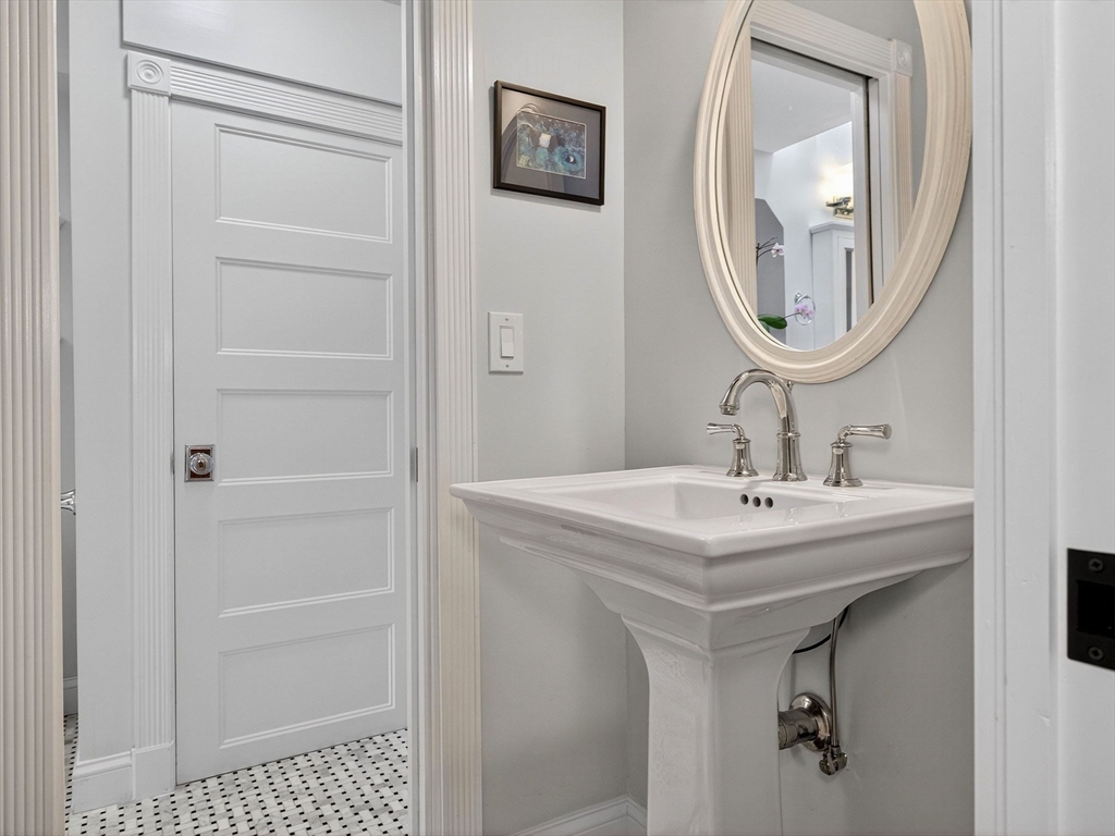 157 Beacon PH