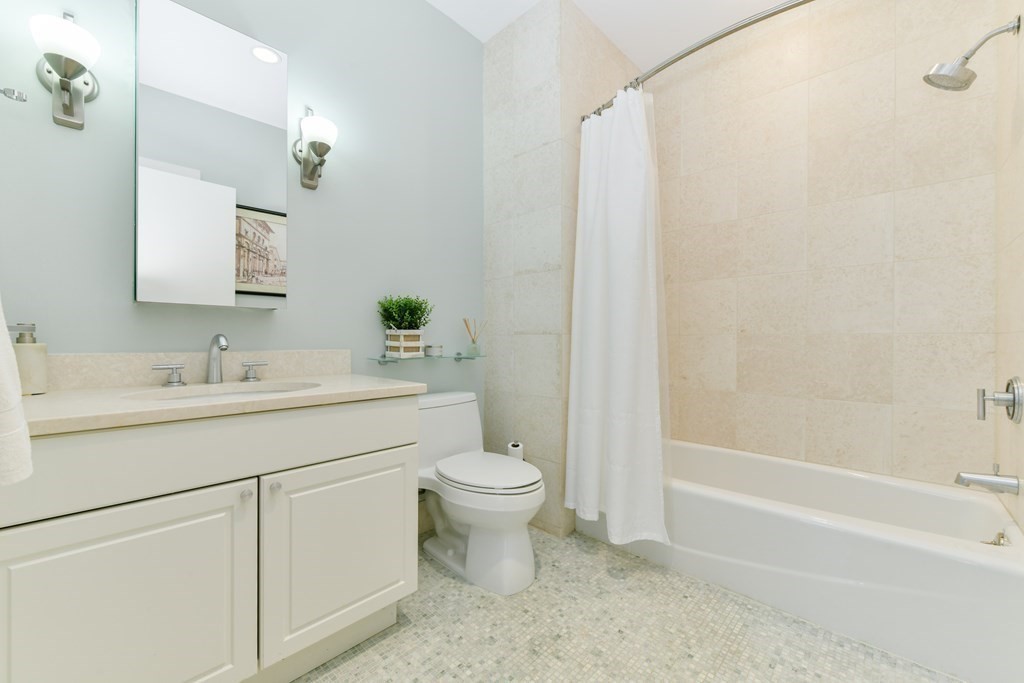 80 Broad Street # 1101 Unit: PH-1101