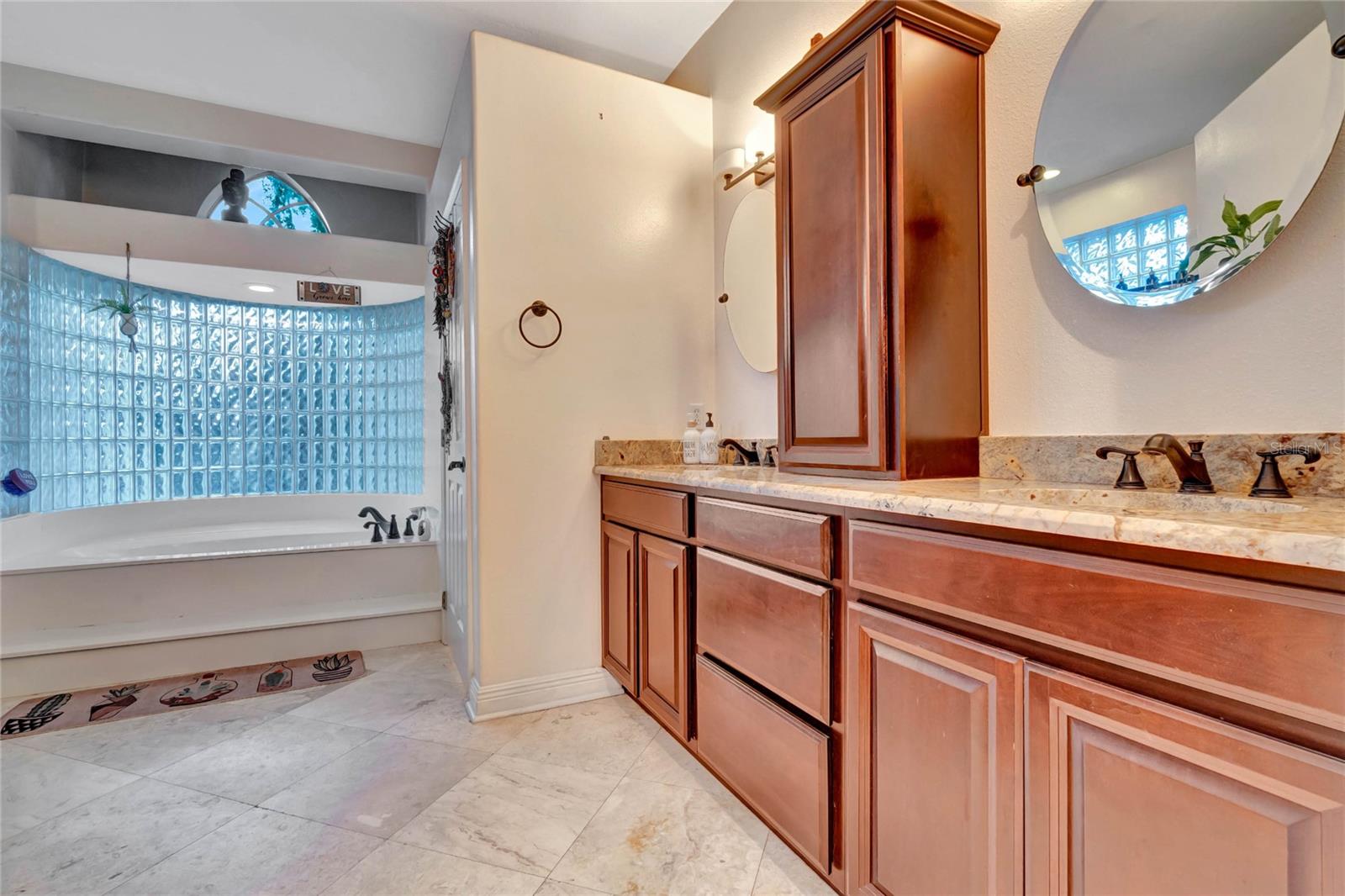 2506 JOHIO SHORES RD