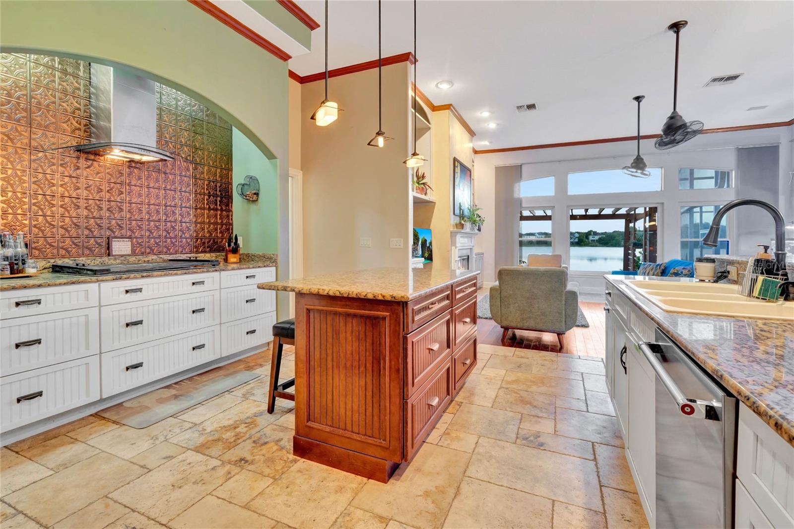 2506 JOHIO SHORES RD