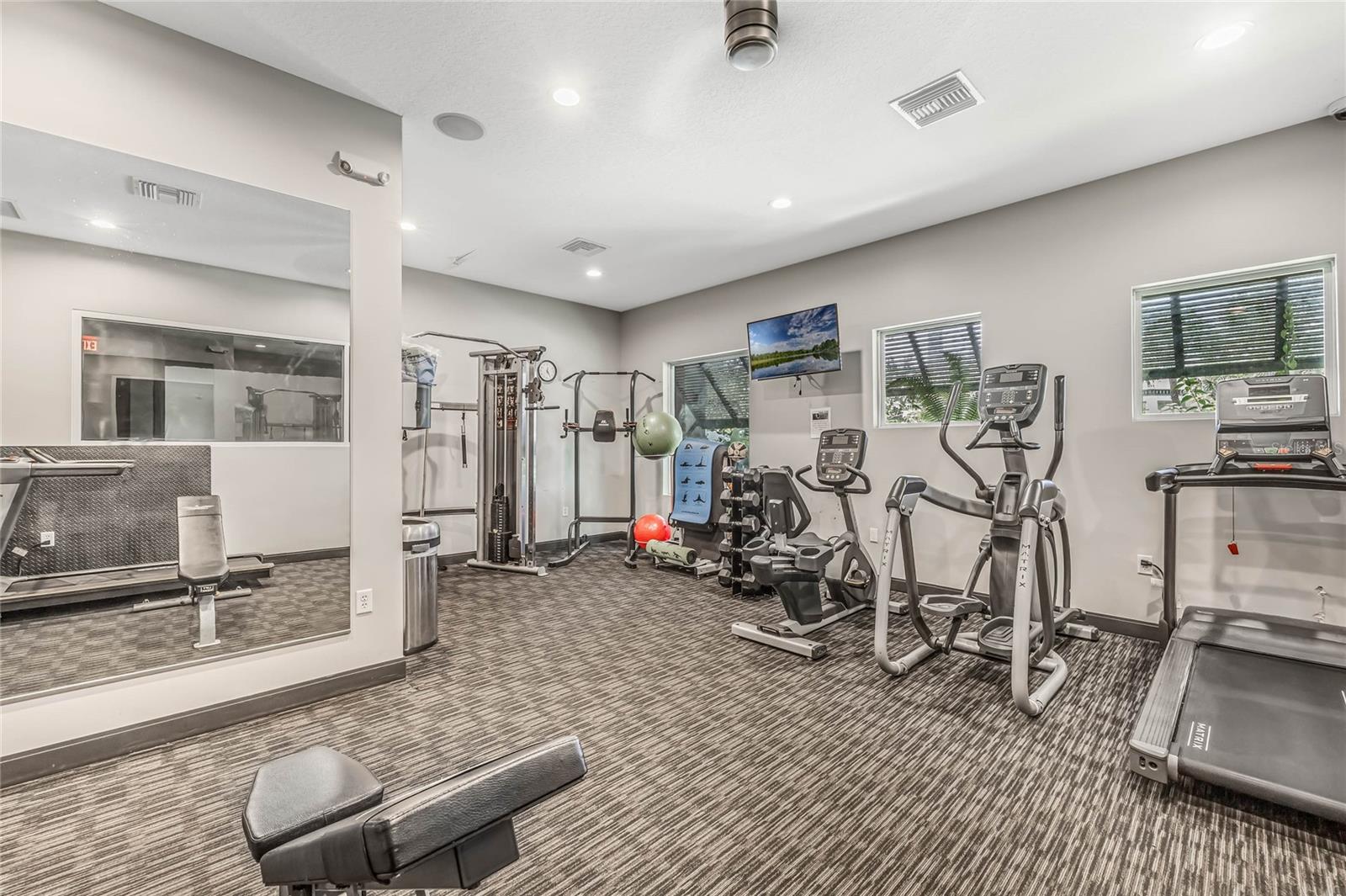 1223 PAYNE STEWART DR