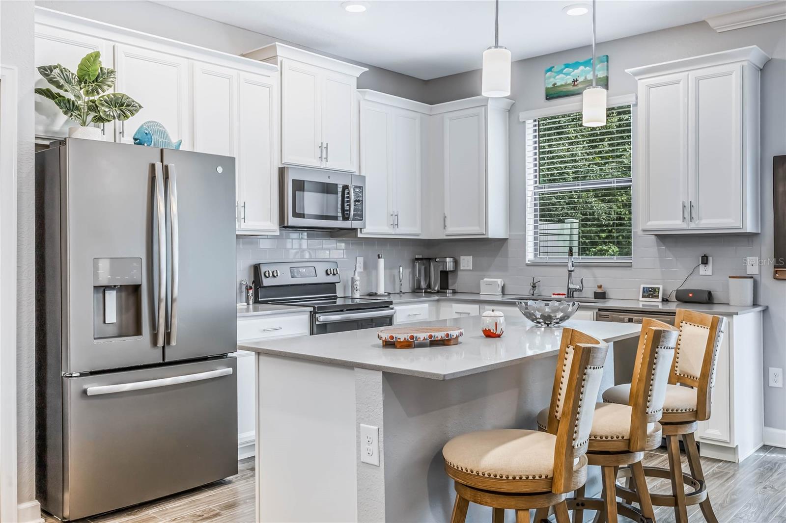 1223 PAYNE STEWART DR