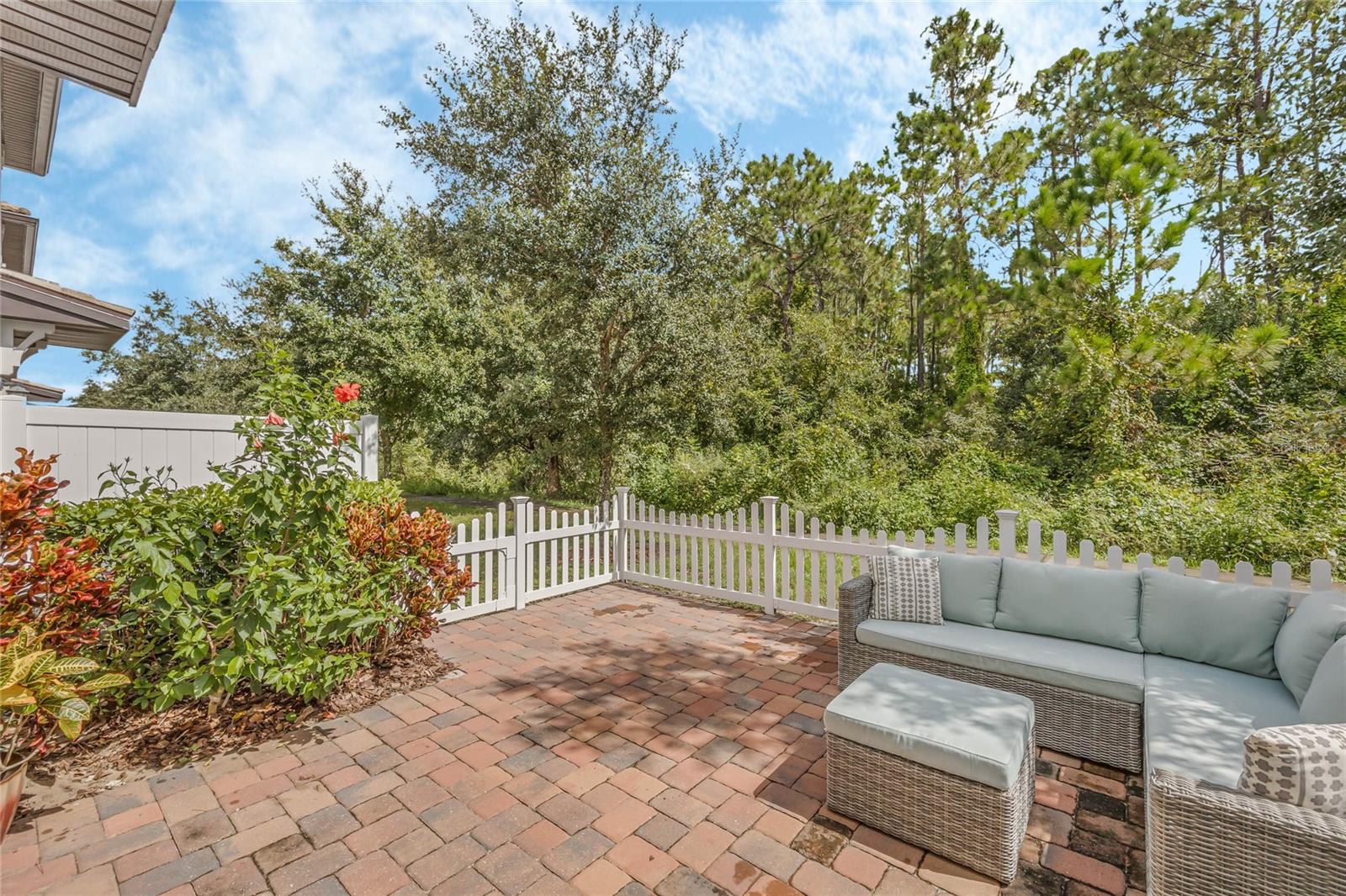 1223 PAYNE STEWART DR